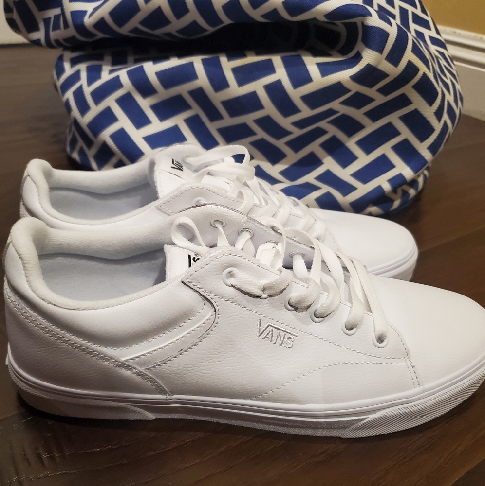 Mens Vans white Classic Sneaker size 12